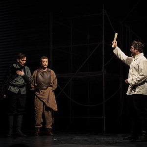 В Тверском академическом театре драмы состоялась премьера «Гамлета»