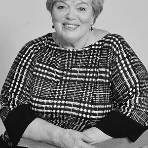 40 дней, как не стало народной артистки России Андриановой Ирины Васильевны