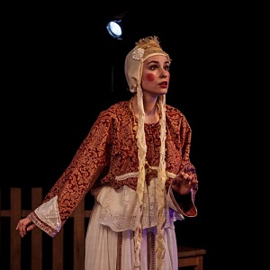 Волшебная яблоня