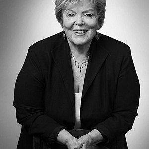 40 дней, как не стало народной артистки России Андриановой Ирины Васильевны