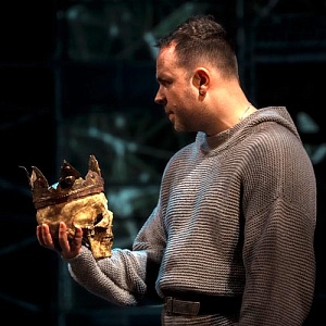 Шекспировские страсти - на Тверской сцене. Быть другим, оставаясь самим собой ...