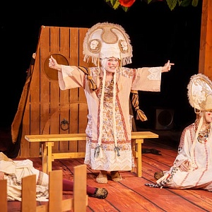 Волшебная яблоня